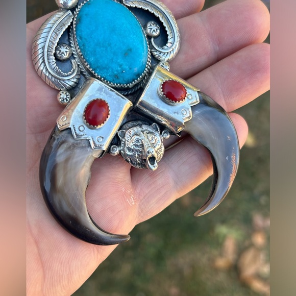 STERLING SILVER NATIVE AMERICAN TURQUOISE CORAL HUGE DOUBLE BEAR CLAW PENDANT - Picture 7 of 10